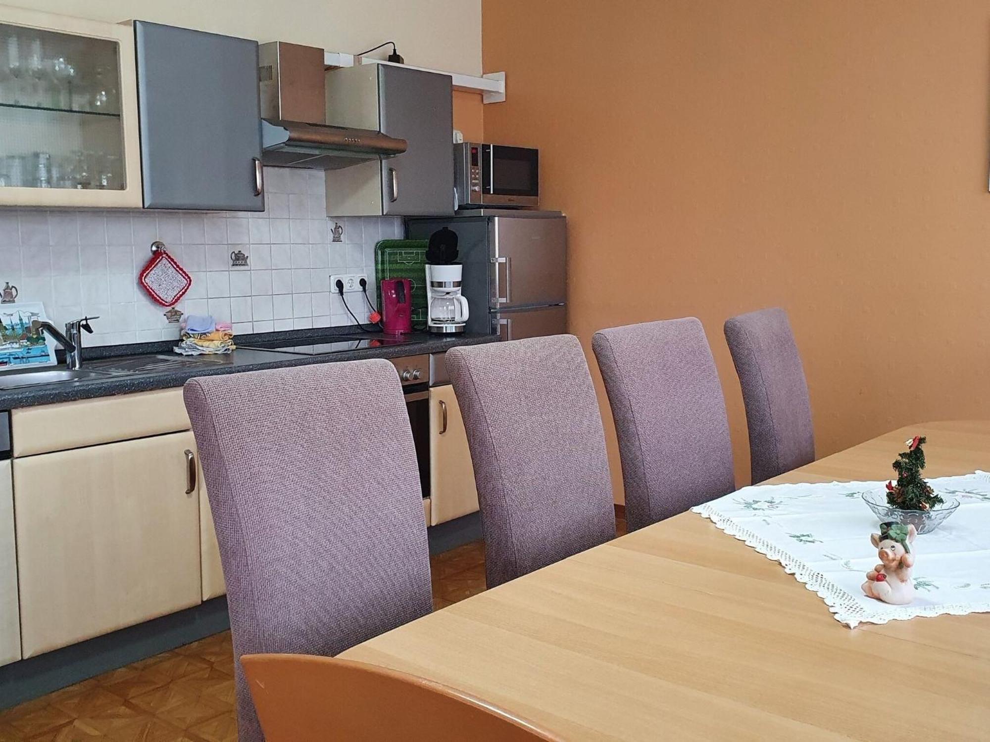 Large Detached Holiday Home In Hesse With Private Garden And Terrace Homberg  Esterno foto